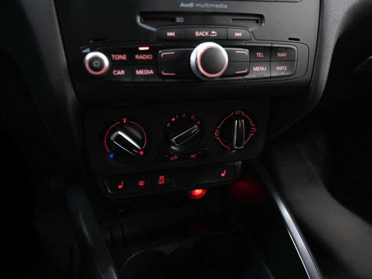 Audi A1, 2012 Фото №14