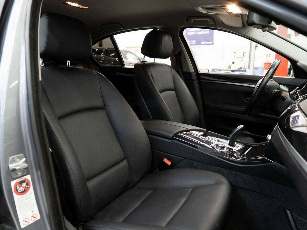 BMW 5 серии 520i, 2014 Фото №9