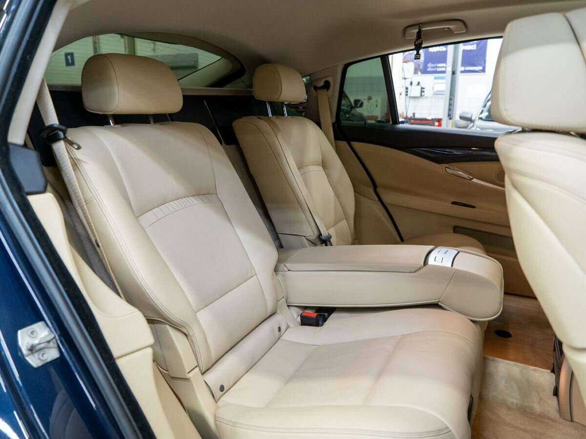 BMW 5 серии Gran Turismo 530d xDrive, 2014 Фото №9