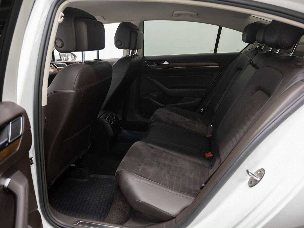 Volkswagen Passat, 2016 Фото №9