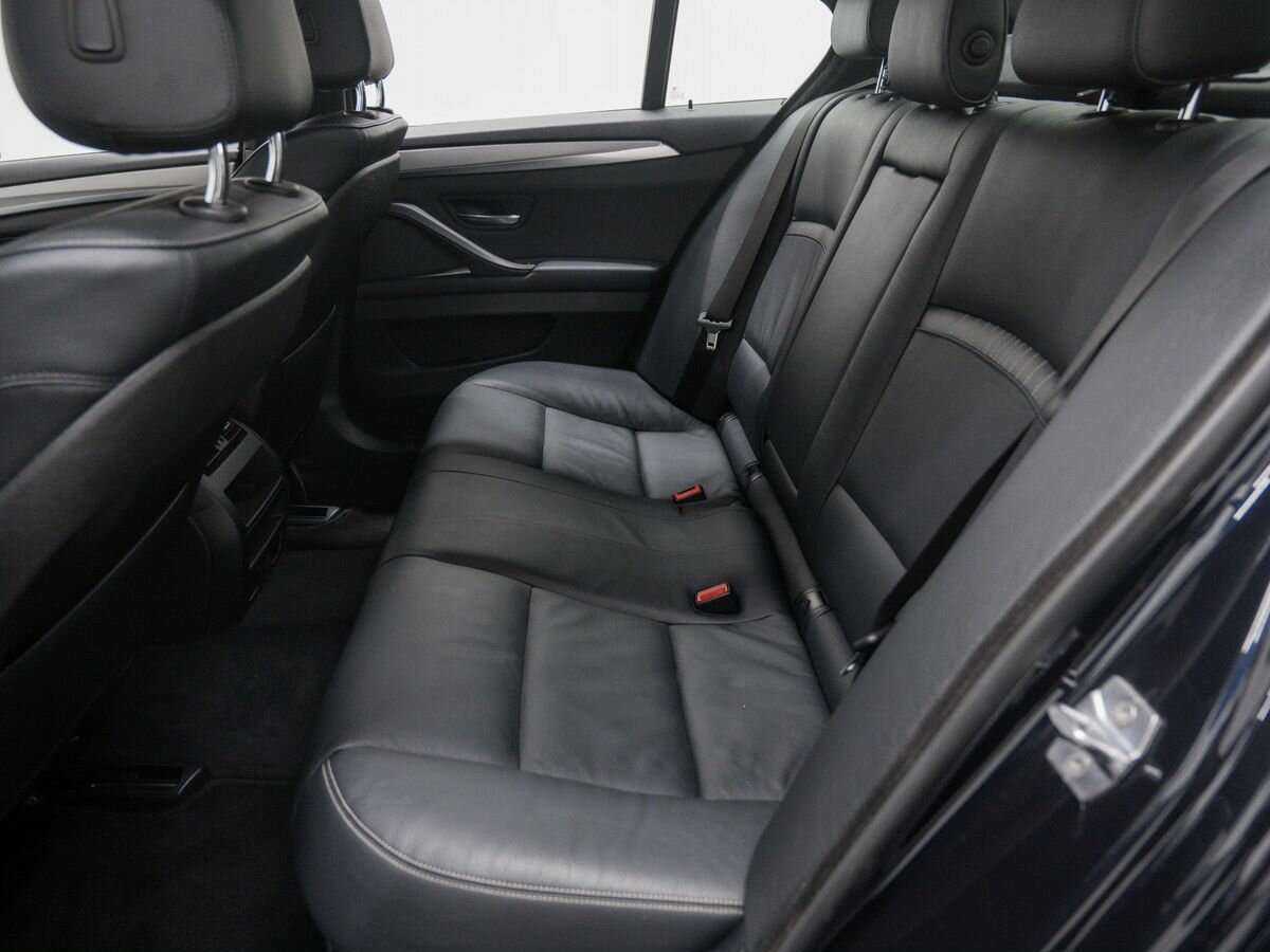 BMW 5 серии 528i xDrive, 2014 Фото №9
