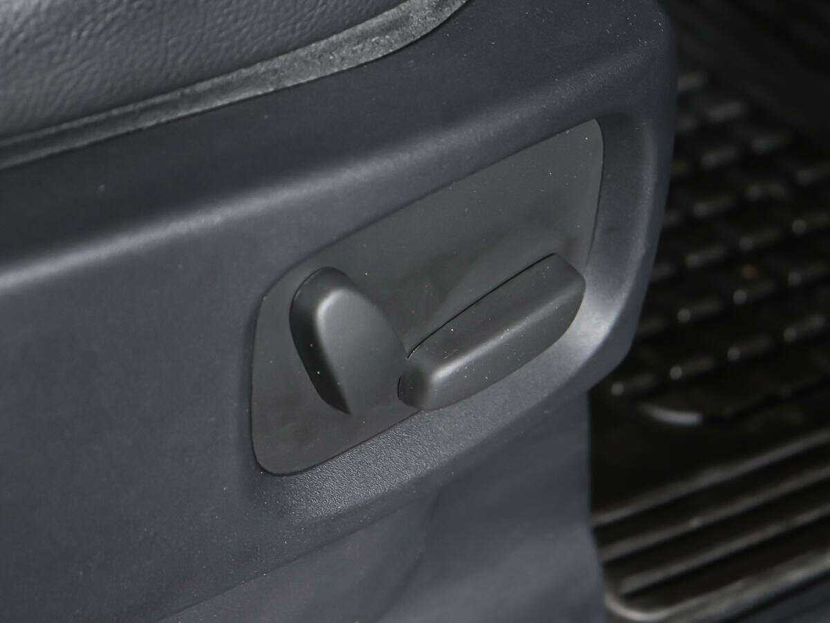 Land Rover Discovery, 2012 Фото №17