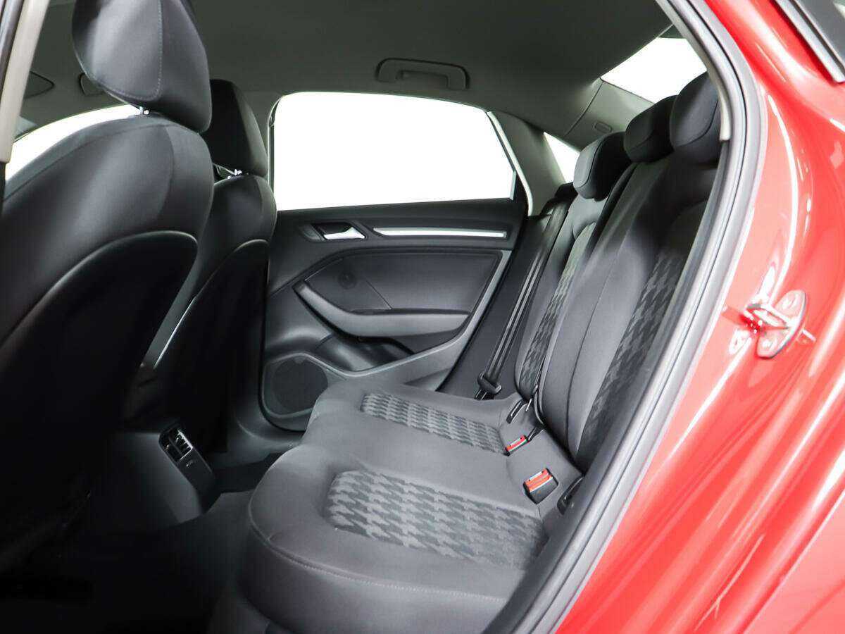 Audi A3, 2015 Фото №11