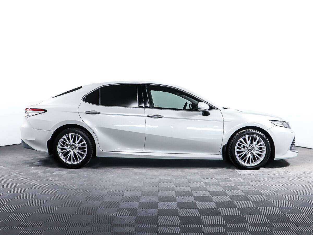 Toyota Camry, 2018 - 92 839 км. | Фото №4