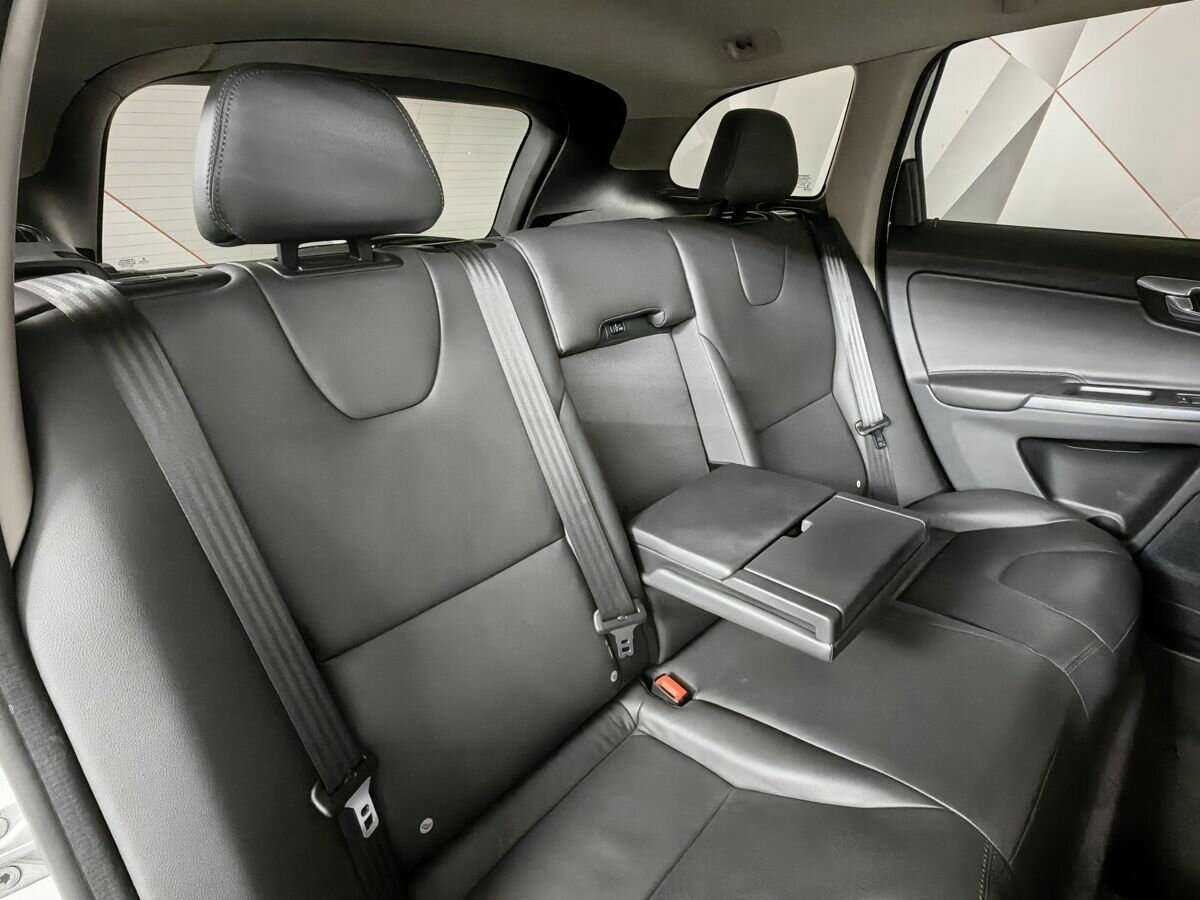 Volvo XC60, 2016 Фото №12