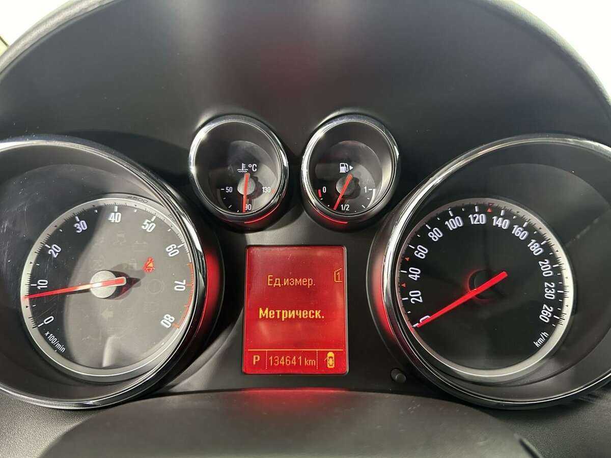 Opel Astra, 2013 - 134 443 км. | Фото №8