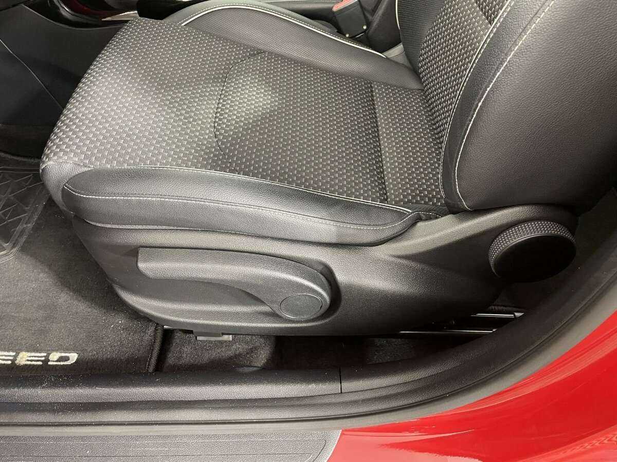 Kia Ceed, 2020 Фото №10