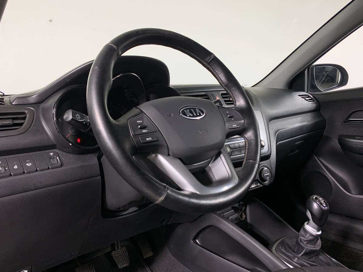 Kia Rio 5-speed, 2012 Фото №12