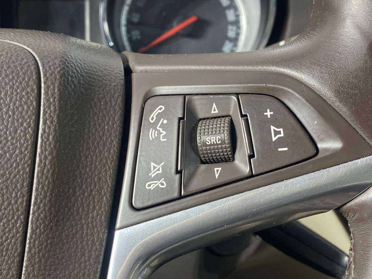 Opel Insignia, 2013 Фото №13