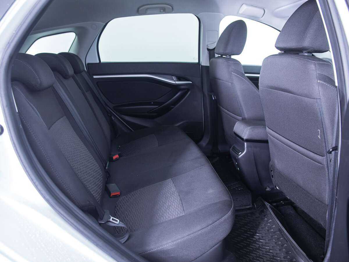 Lada (ВАЗ) Vesta SW, 2018 Фото №10