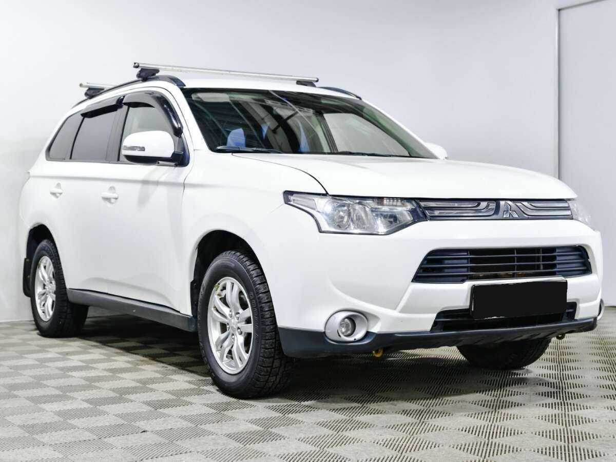 Mitsubishi Outlander, 2013 - 167 194 км. | Фото №3
