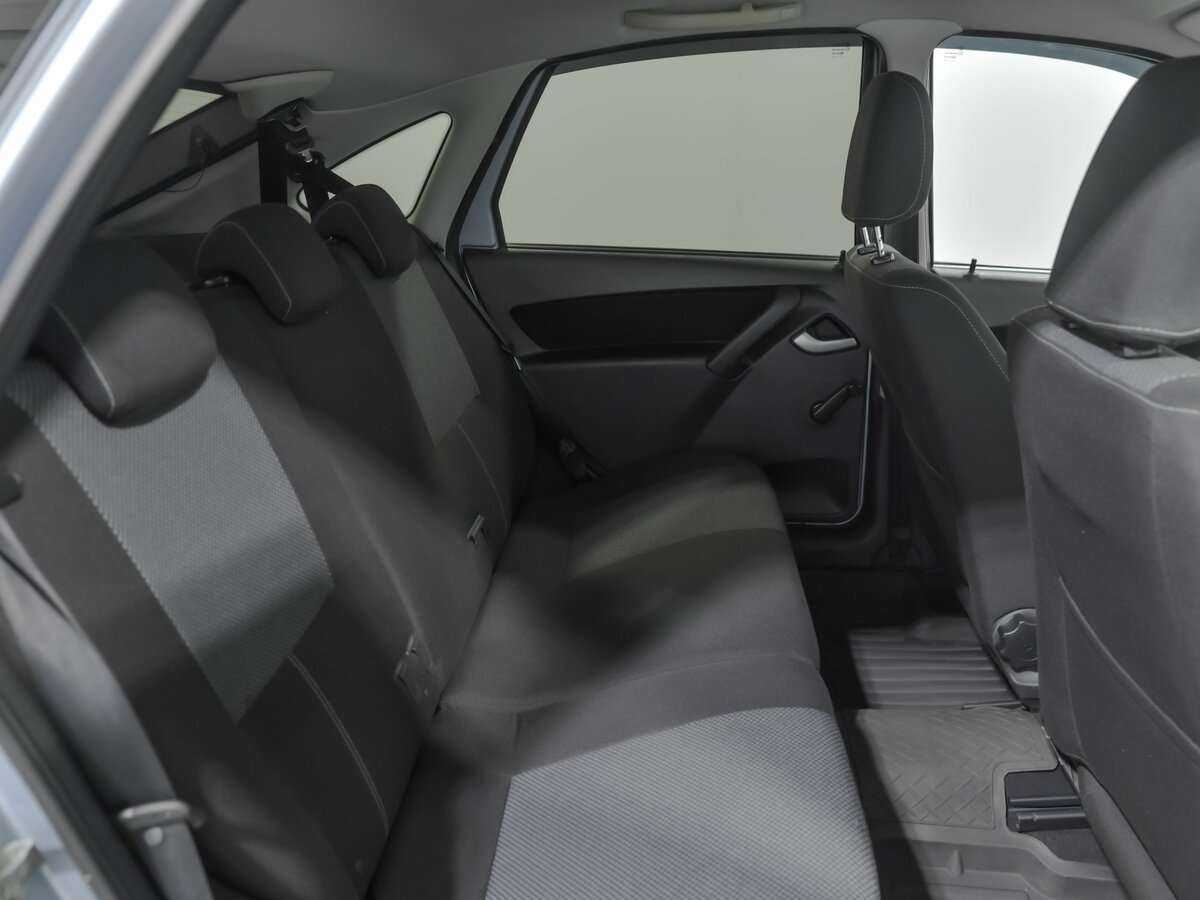 Lada (ВАЗ) Granta, 2015 Фото №12