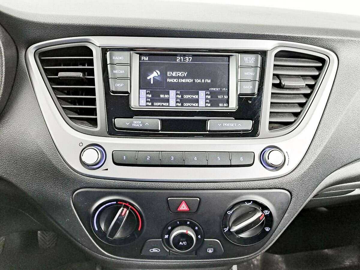 Hyundai Solaris, 2018 Фото №13