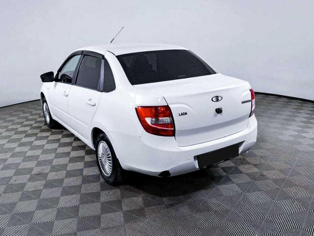 Lada (ВАЗ) Granta, 2018 - 70 000 км. | Фото №7