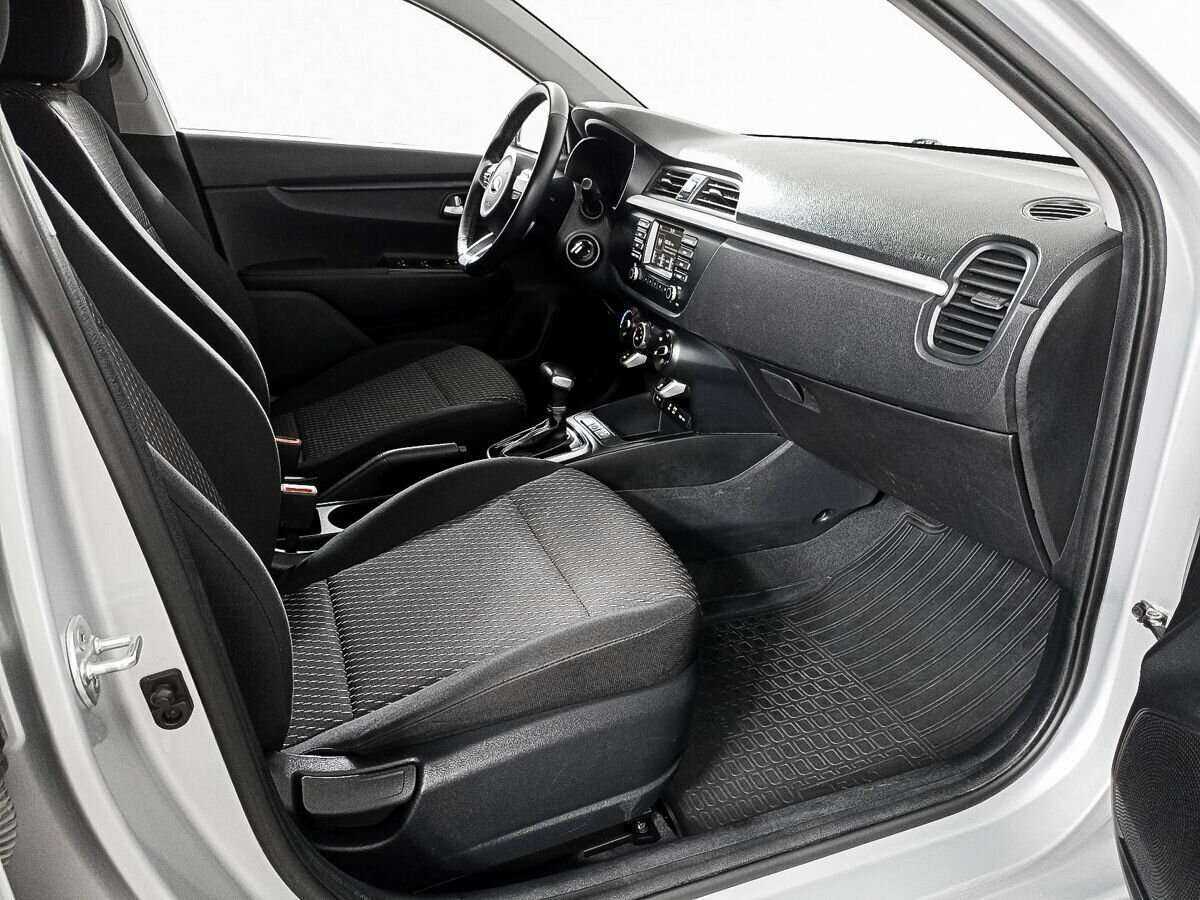 Kia Rio X-Line, 2020 Фото №9