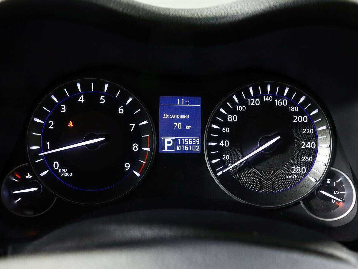 Infiniti Q70, 2014 - 115 637 км. | Фото №6