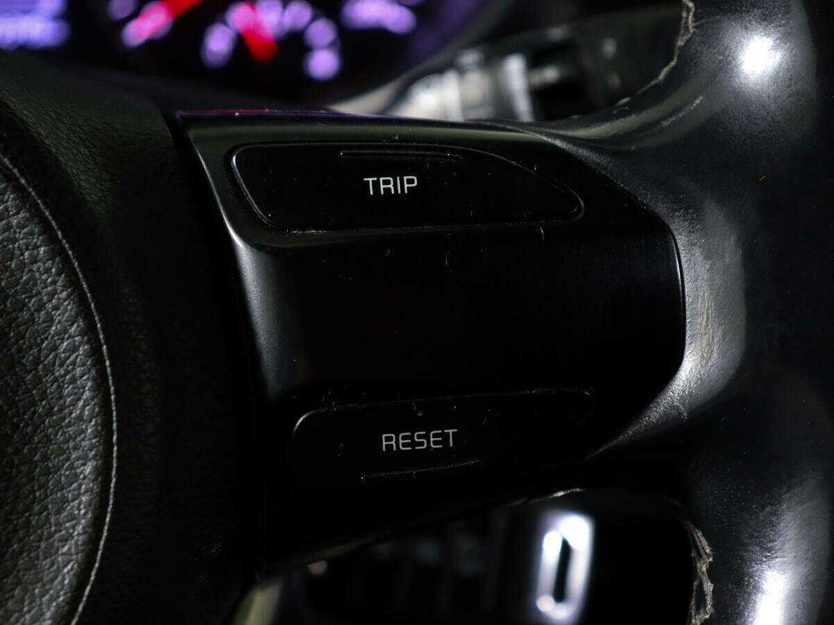 Kia Rio X-Line, 2018 Фото №17