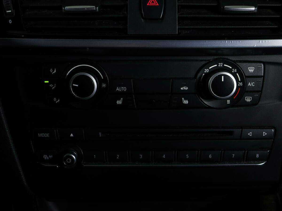 BMW X3 20i xDrive, 2015 Фото №16