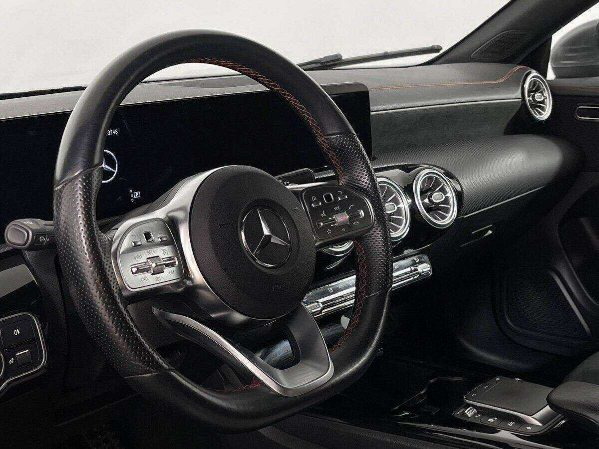 Mercedes-Benz CLA 200, 2021 Фото №14