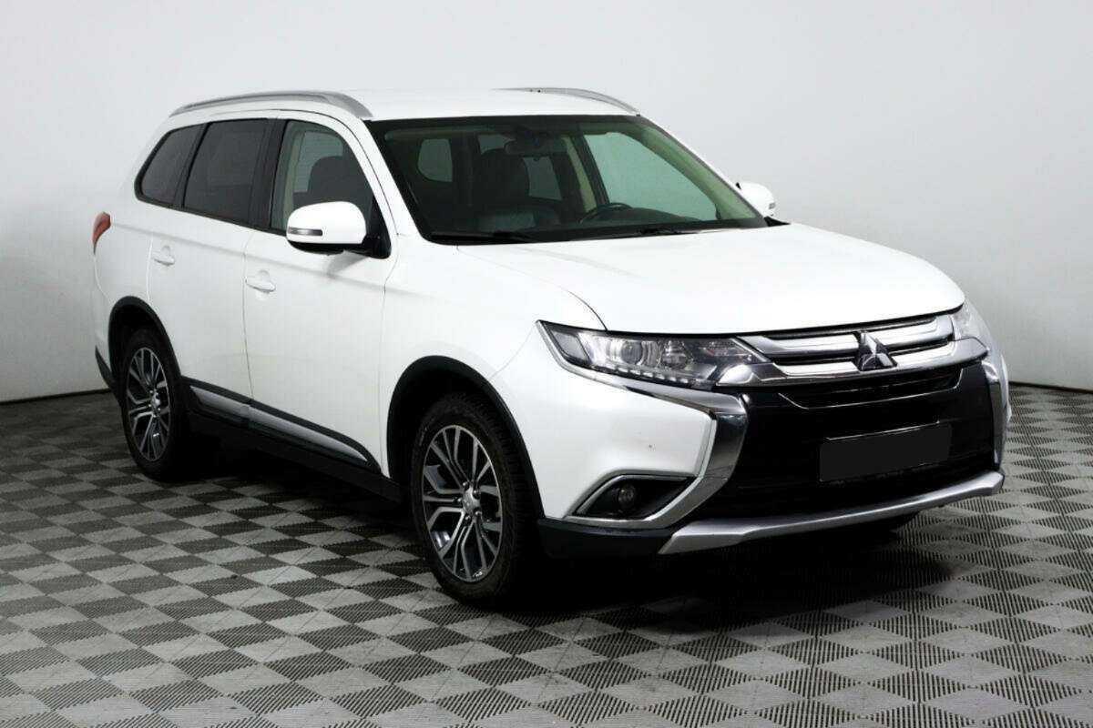 Mitsubishi Outlander, 2018 - 173 198 км. | Фото №2
