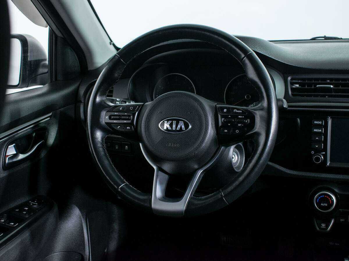 Kia Rio X-Line, 2020 Фото №14