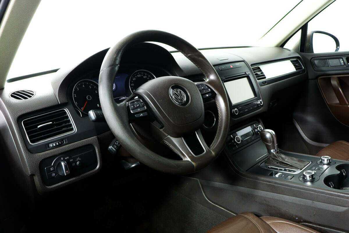 Volkswagen Touareg, 2012 Фото №13