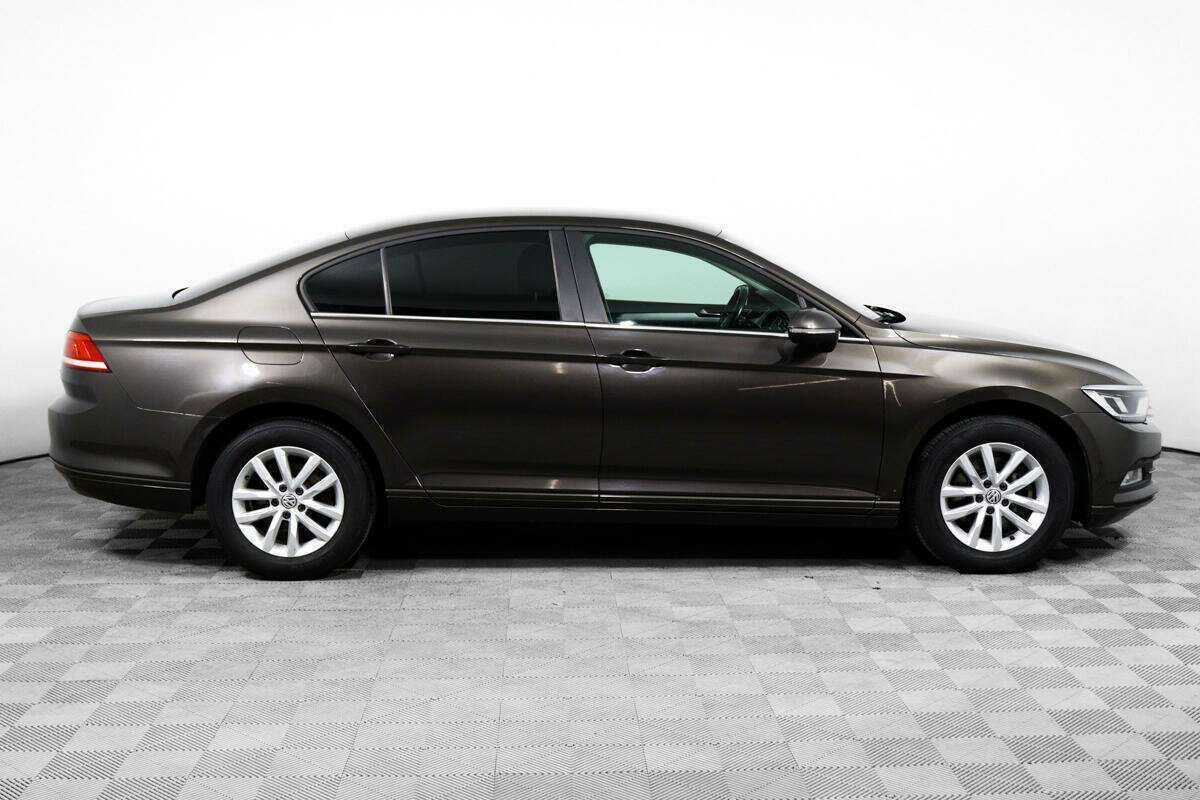 Volkswagen Passat, 2016 - 130 800 км. | Фото №4