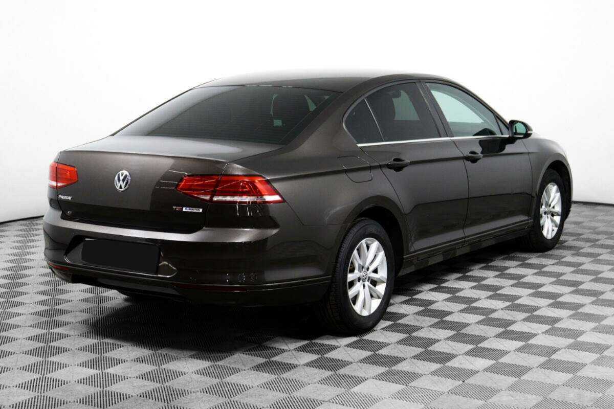 Volkswagen Passat, 2016 - 130 800 км. | Фото №5