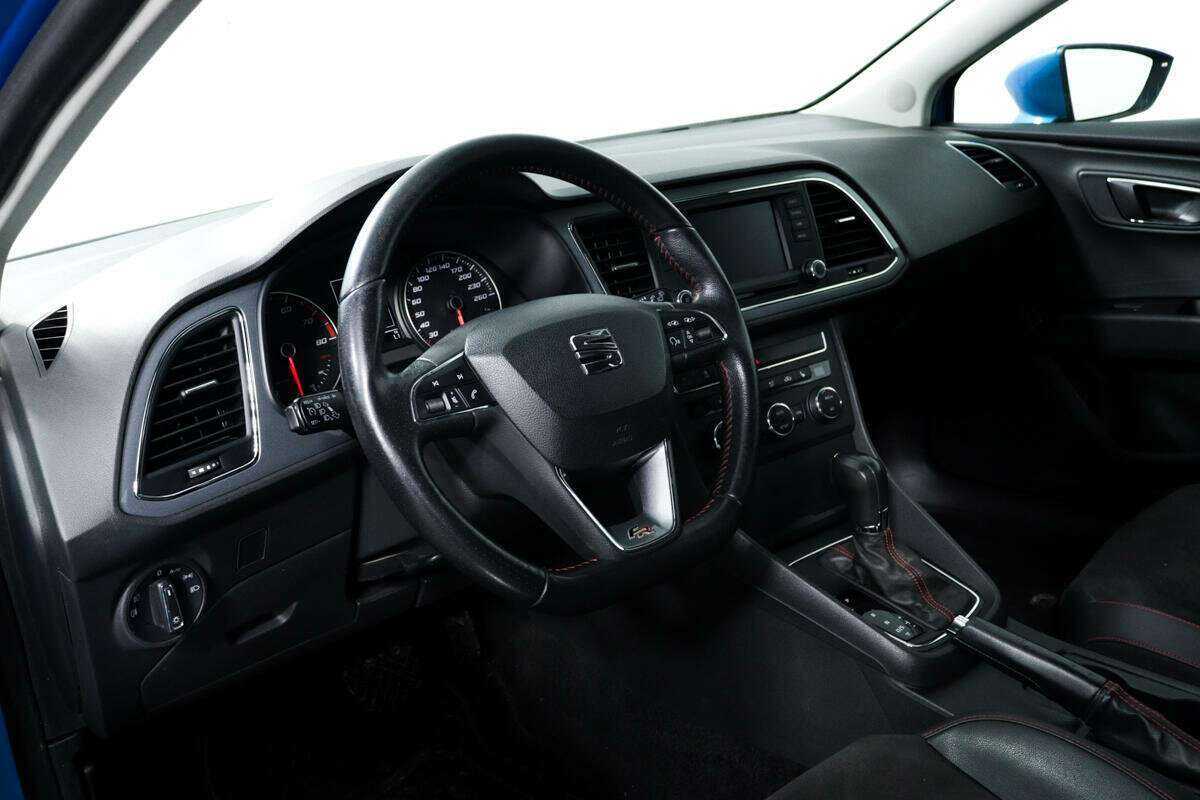 SEAT Leon, 2013 Фото №13