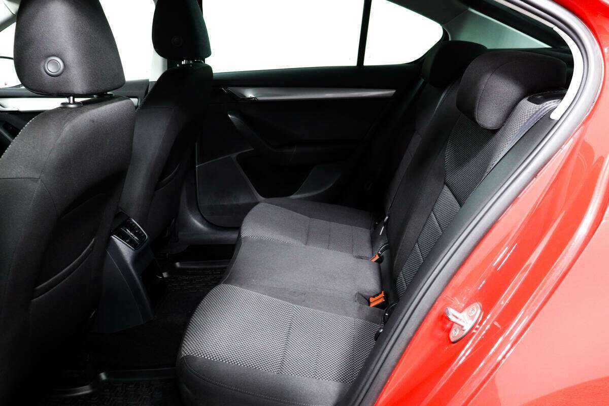 Skoda Octavia, 2015 Фото №11