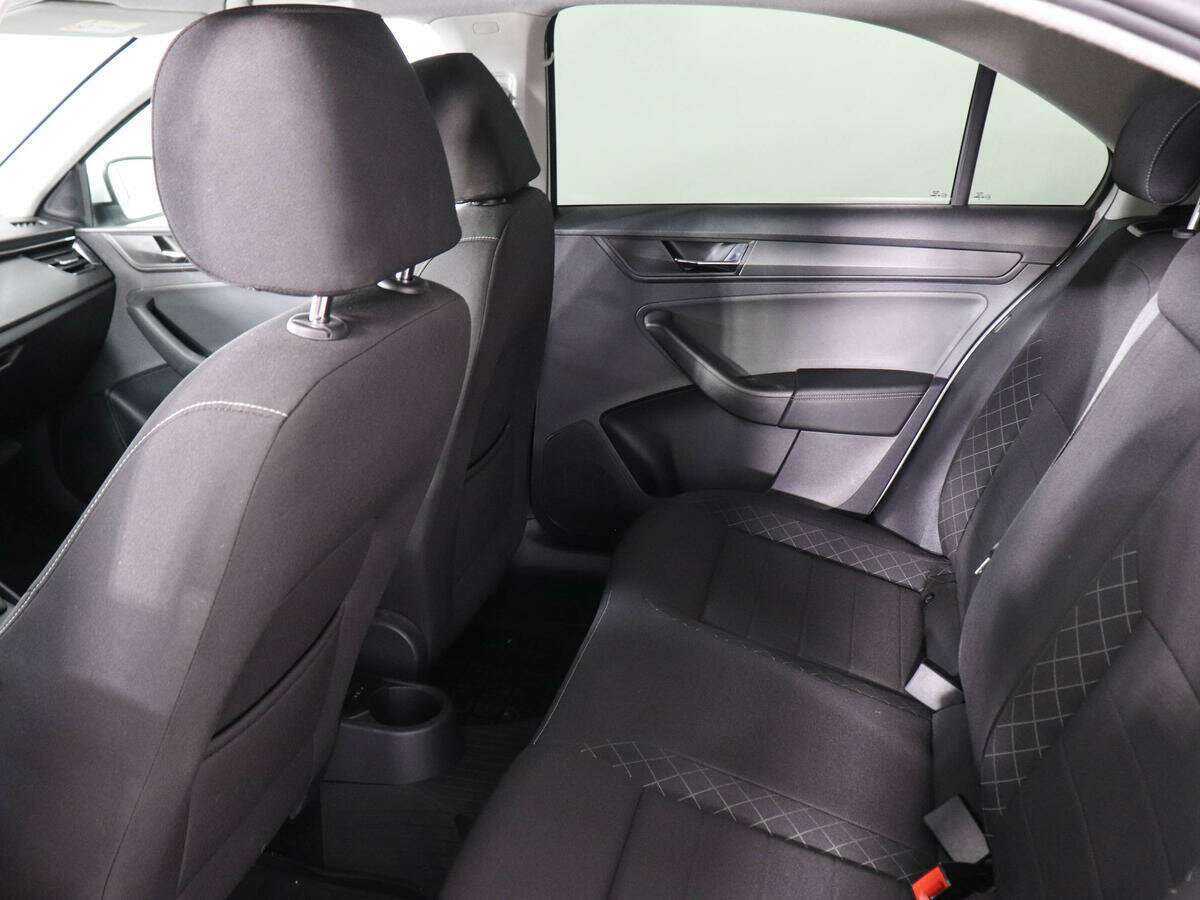 Skoda Rapid, 2020 Фото №11