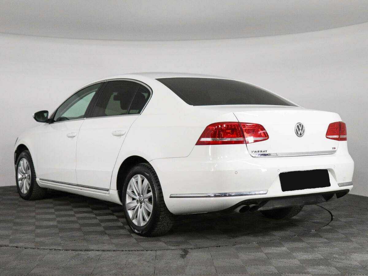 Volkswagen Passat, 2013 - 121 557 км. | Фото №7