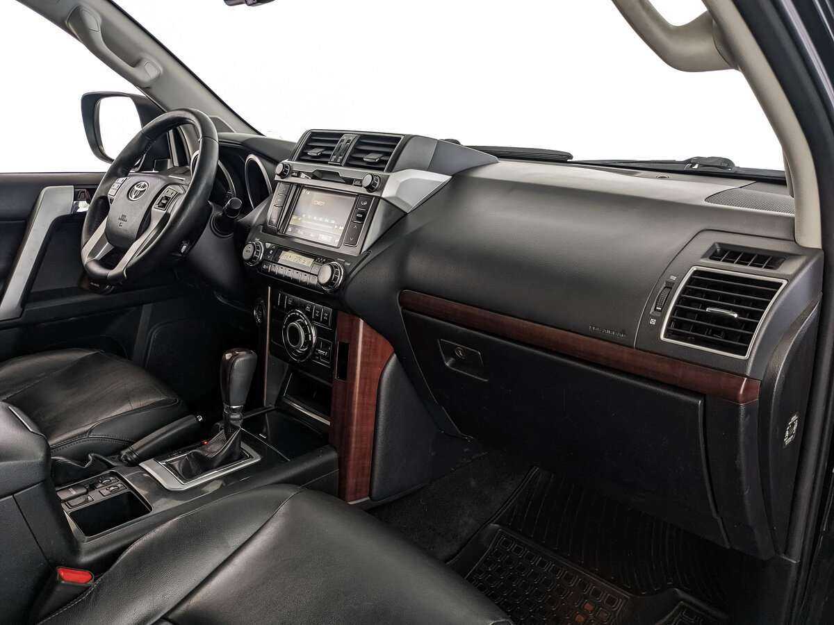 Toyota Land Cruiser Prado, 2016 Фото №8