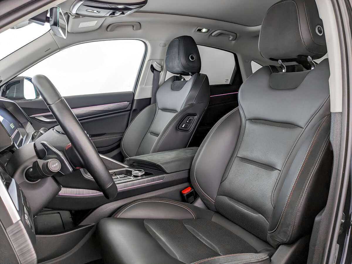 Geely Tugella, 2021 Фото №16