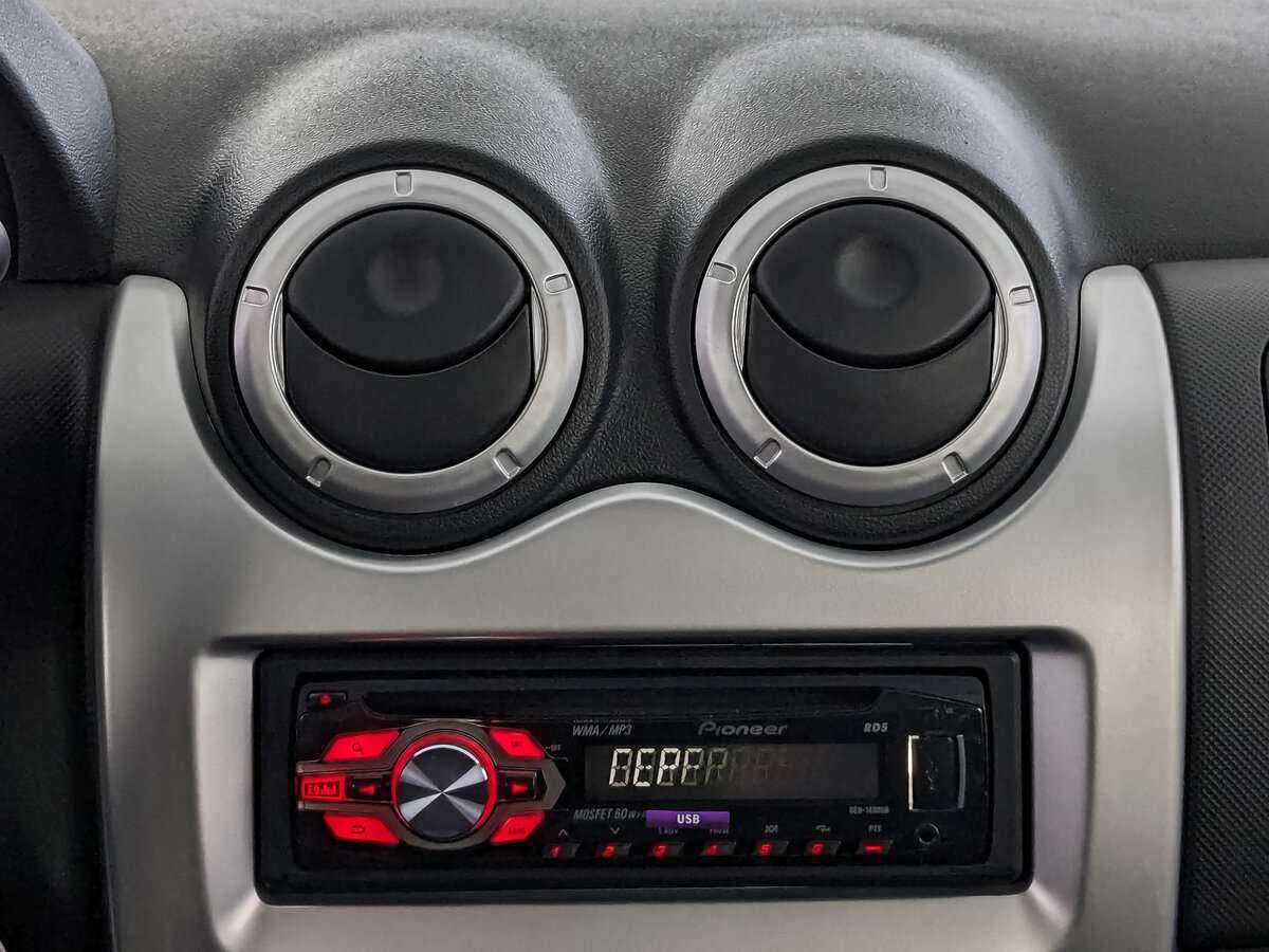 Renault Sandero, 2013 Фото №12