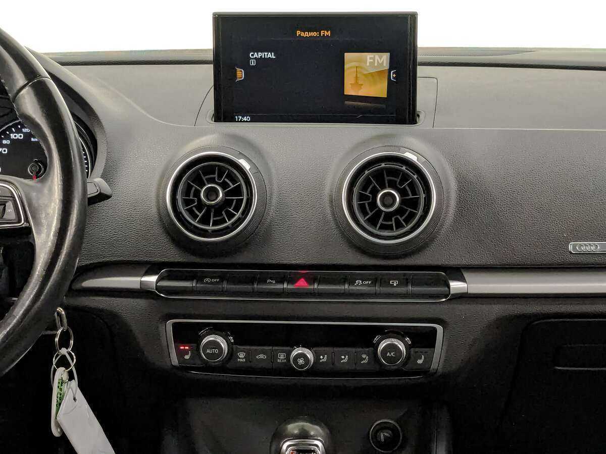 Audi A3, 2016 Фото №12