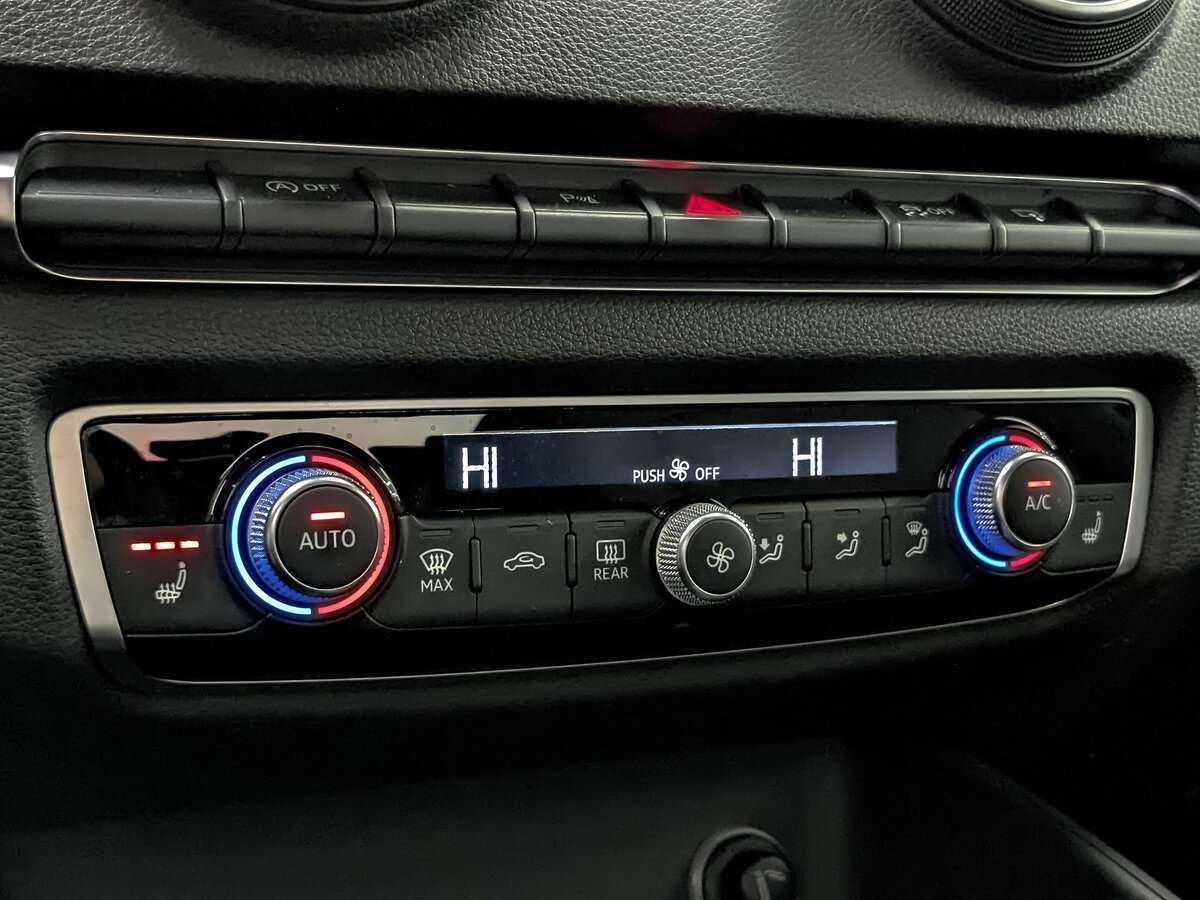 Audi A3, 2016 Фото №21