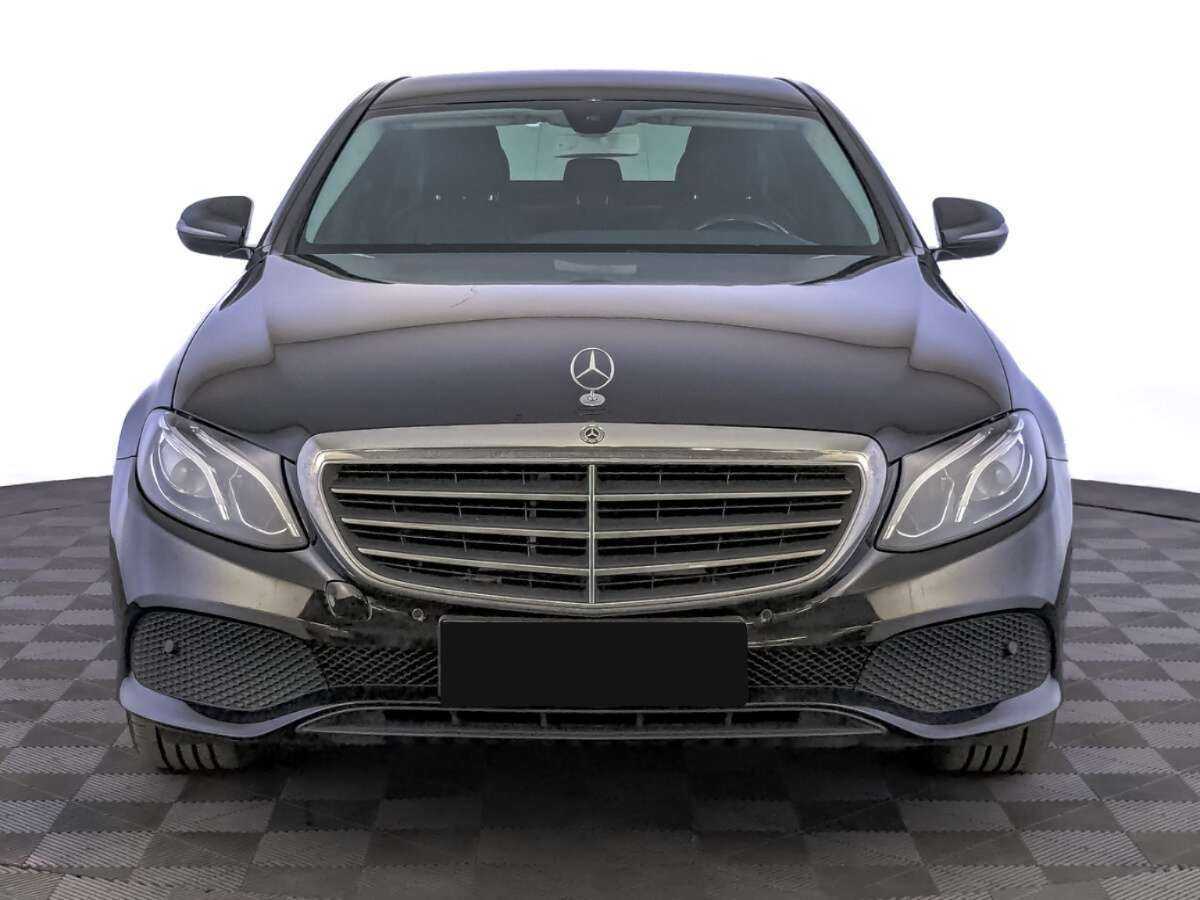 Mercedes-Benz E-Класс 200, 2018 Фото №2