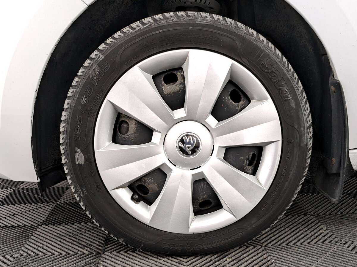 Skoda Rapid, 2017 Фото №16