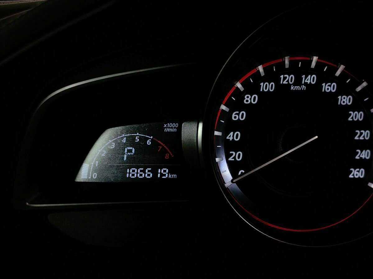 Mazda 3, 2014 Фото №15