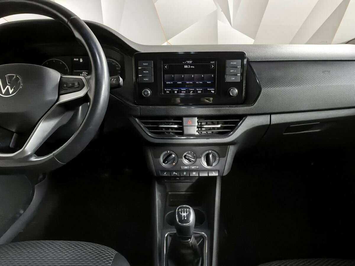 Volkswagen Polo, 2020 Фото №11