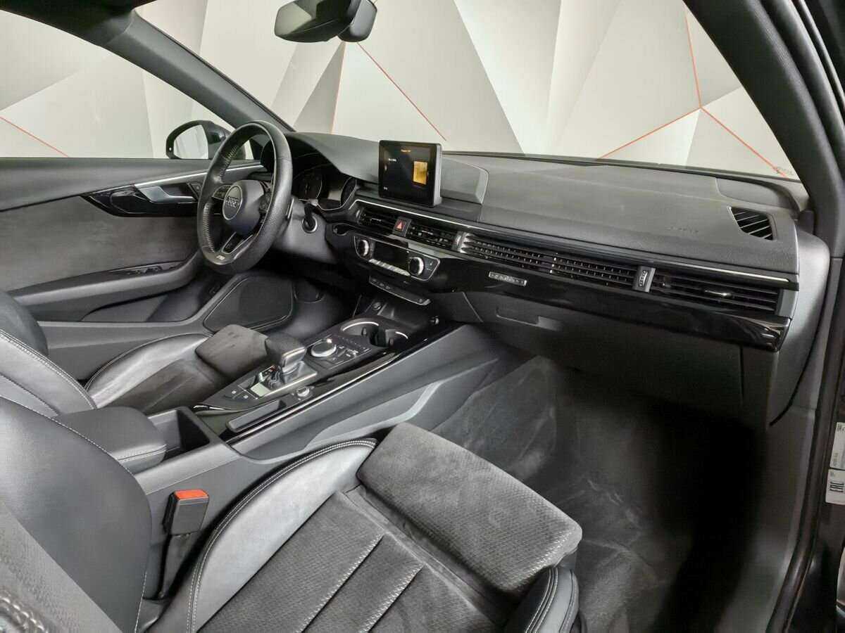 Audi A4, 2016 Фото №9