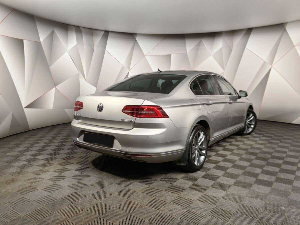 Volkswagen Passat, 2017 - 99 391 км. | Фото №2
