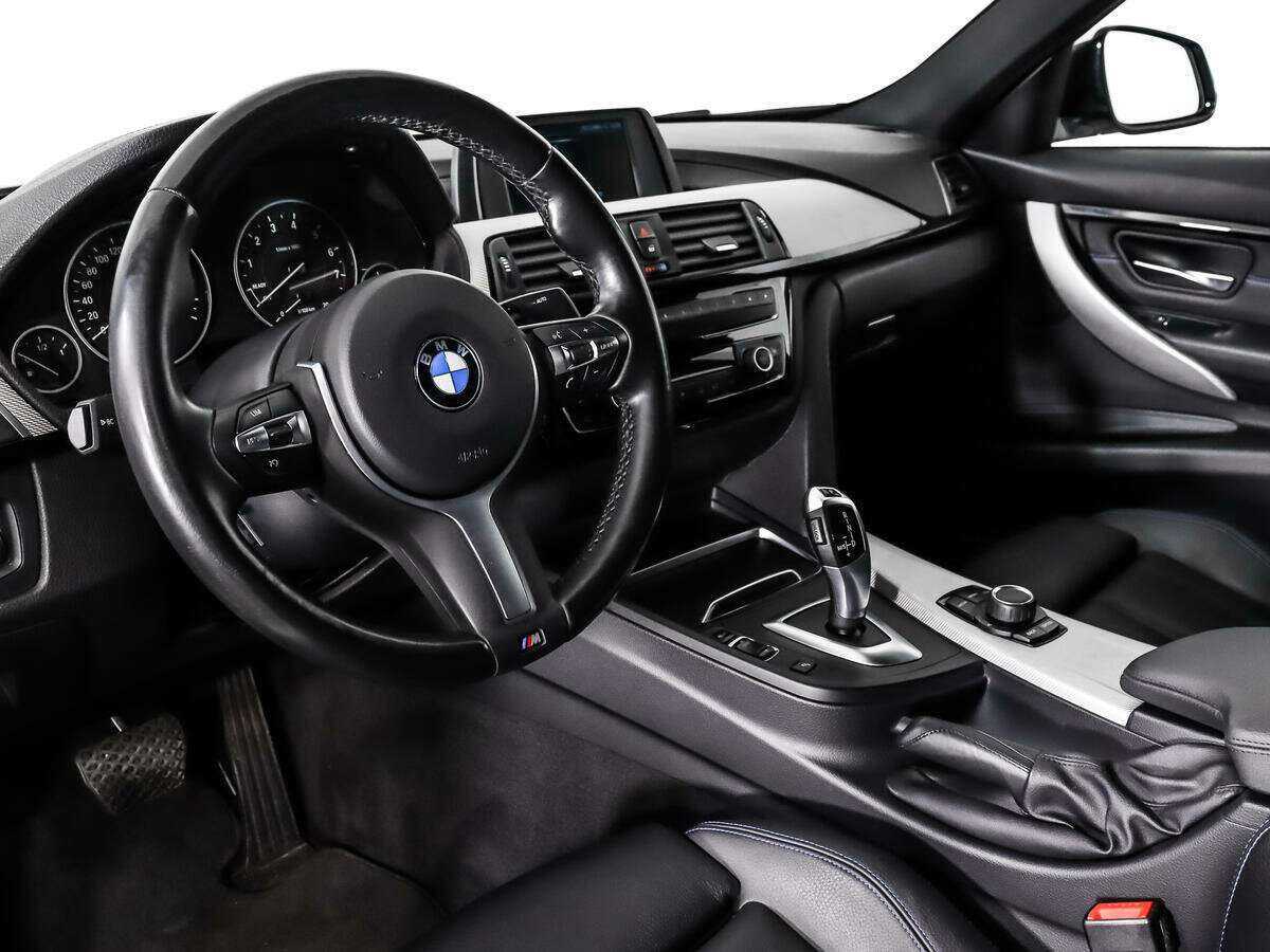 BMW 3 серии 320i xDrive, 2018 Фото №9