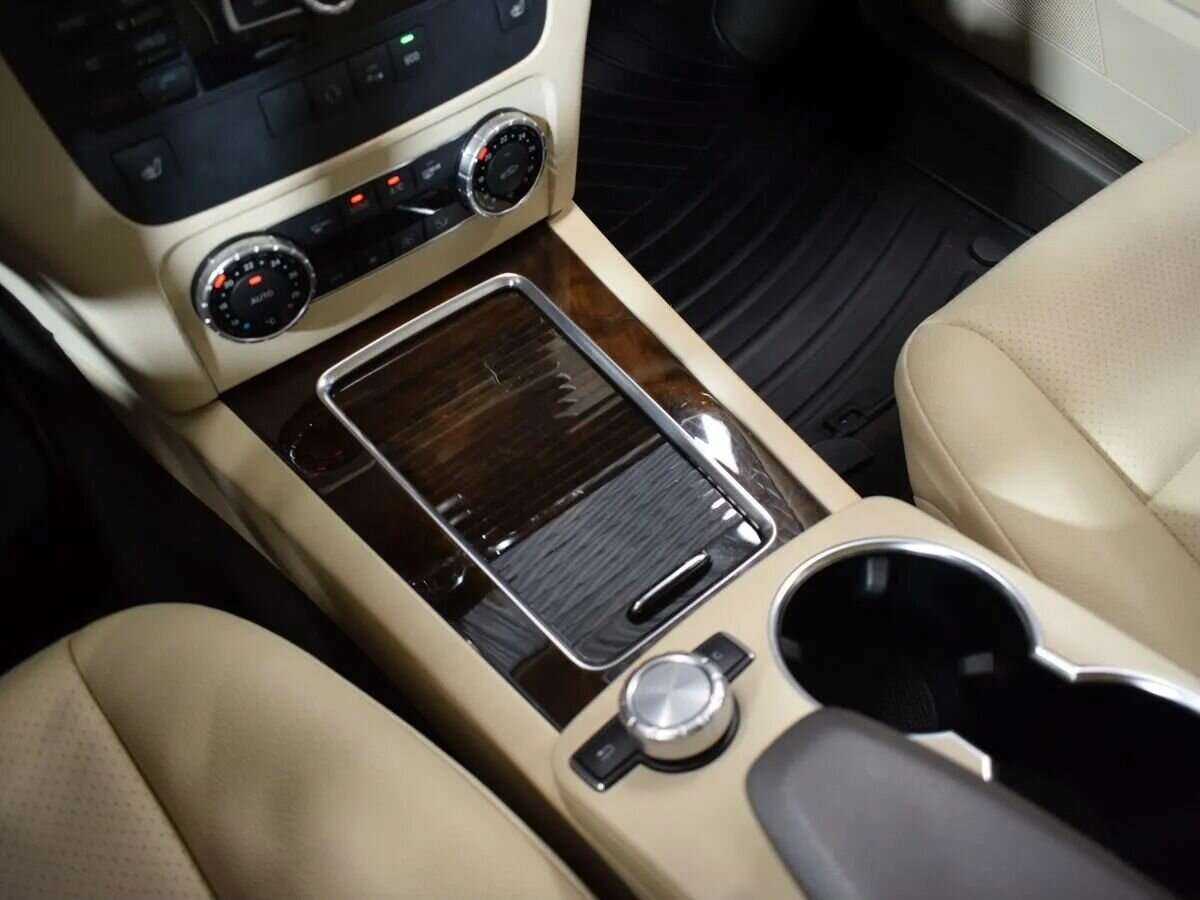 Mercedes-Benz GLK-Класс 300, 2013 Фото №18