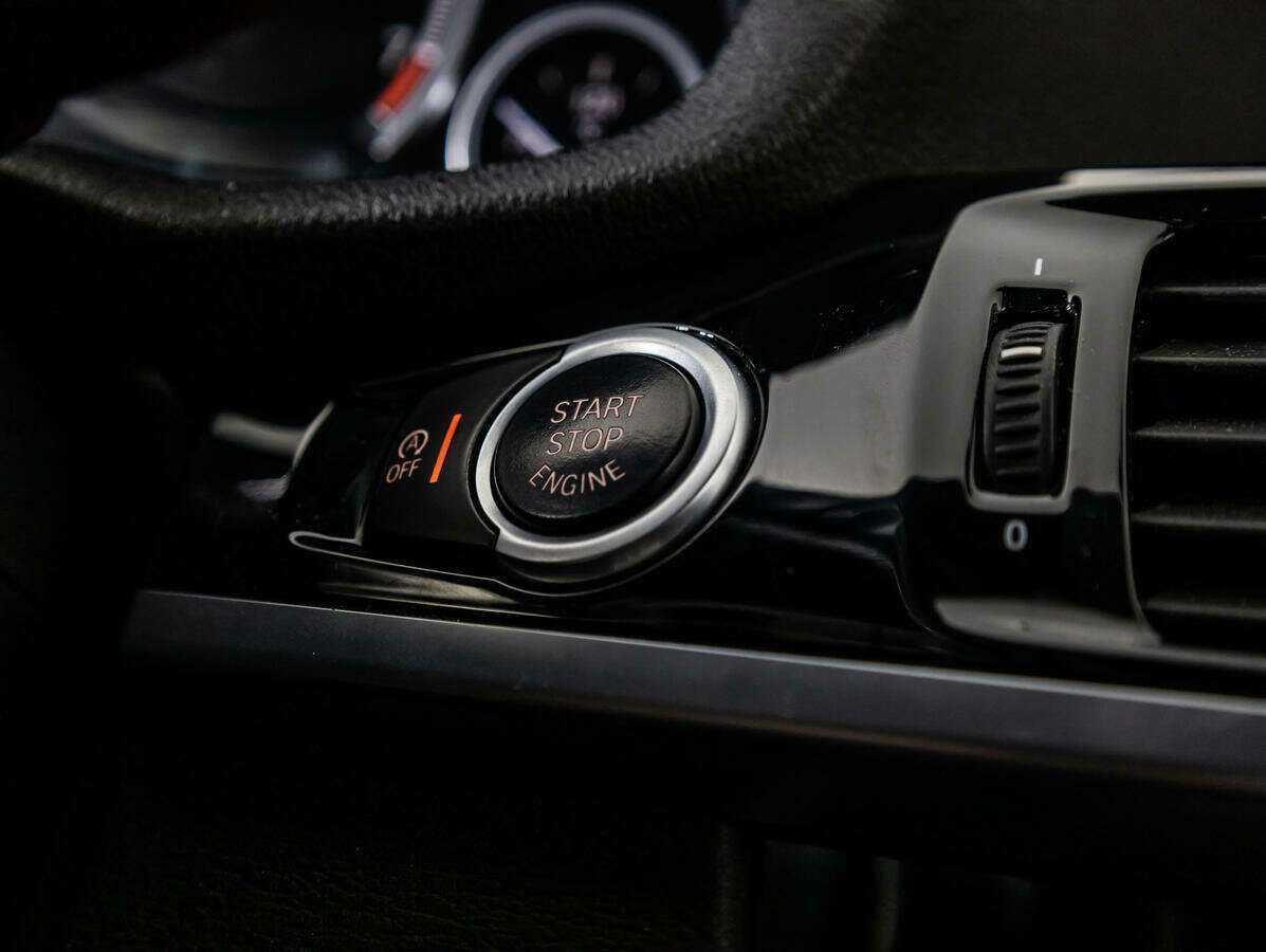 BMW X3 20i xDrive, 2015 Фото №15