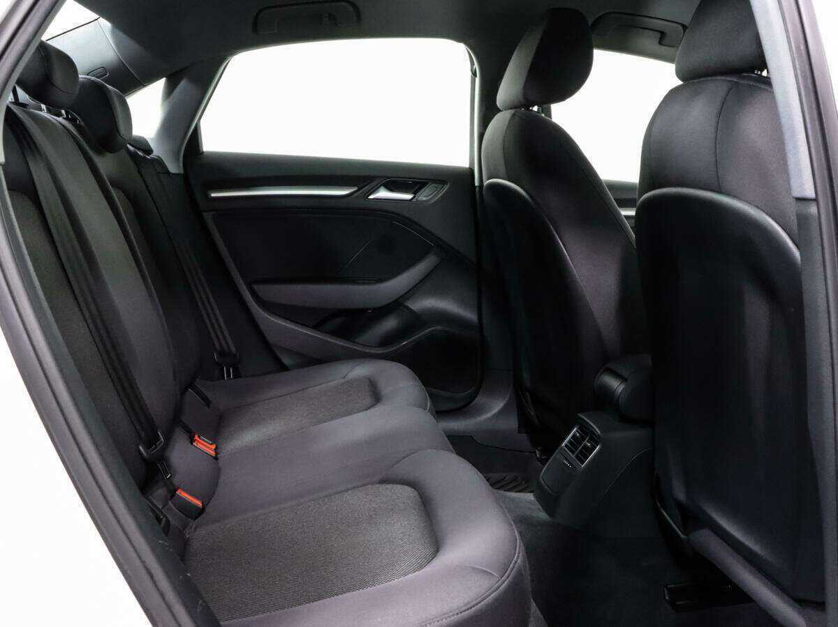 Audi A3, 2019 Фото №13