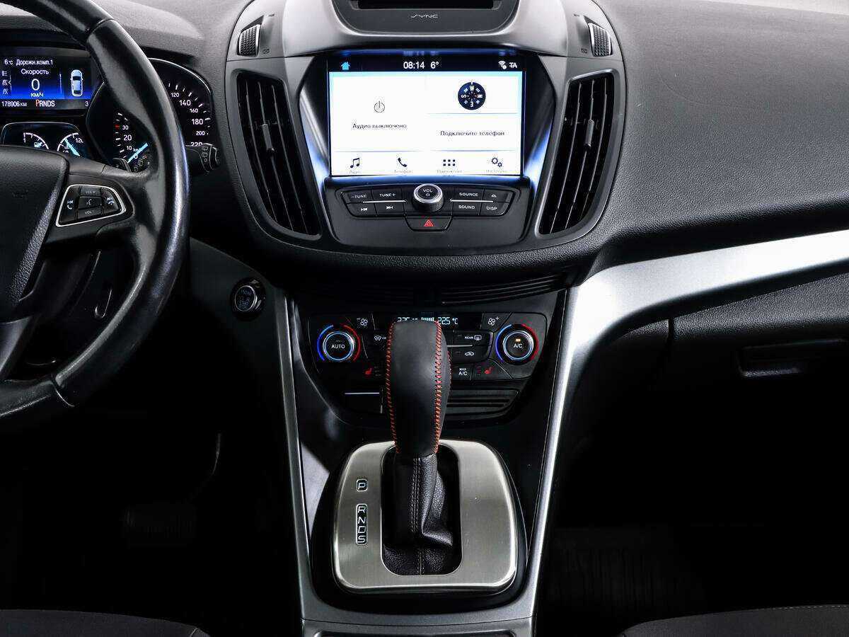 Ford Kuga, 2017 Фото №13