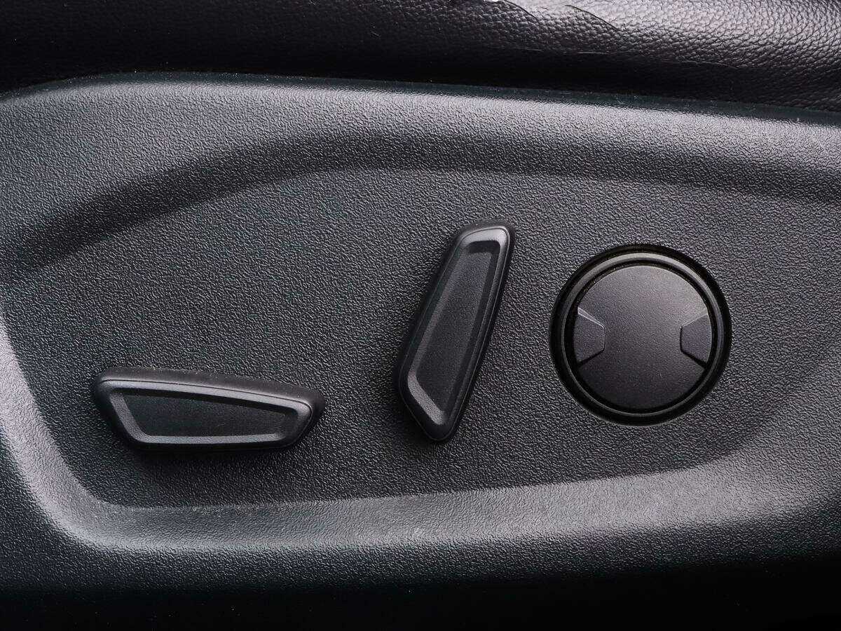 Ford Explorer, 2018 Фото №19