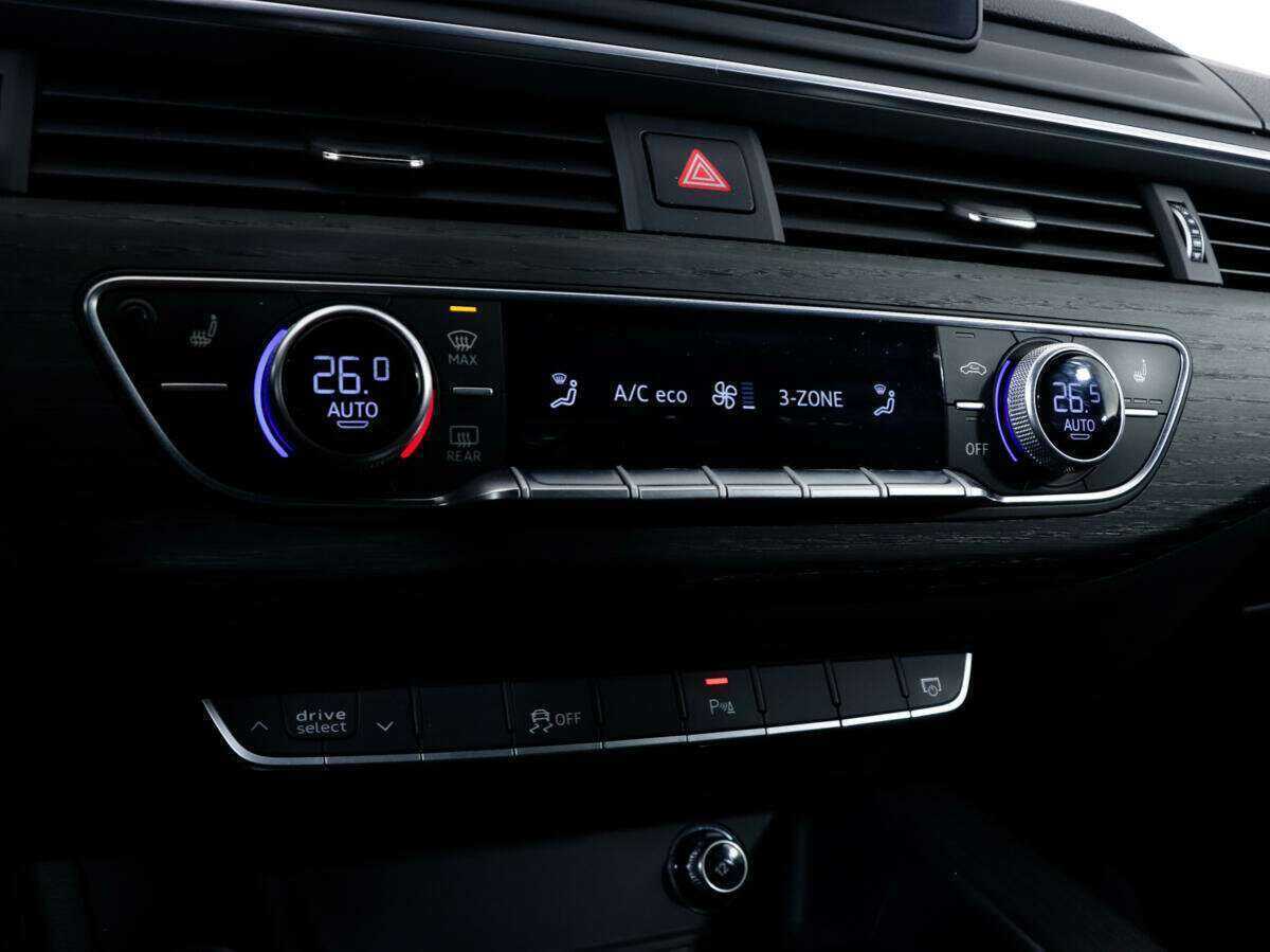 Audi A4, 2019 Фото №16